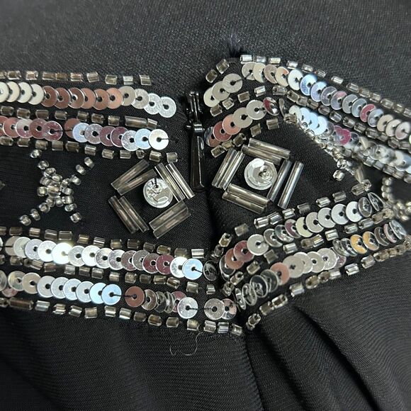 Betsy & Adam Black One Shoulder Long Formal Gown with Silver Bead Detail Size 6 - Picture 10 of 15